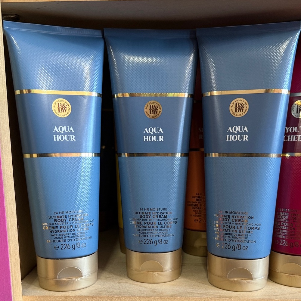 3 Aqua hour Hydrating Body Cream - Blue